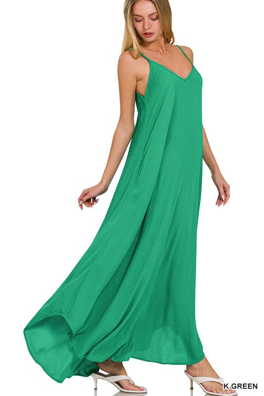 / A Wave Of Beauty Kelly Green Crinkle Maxi Dress - Catching Fireflies Boutique