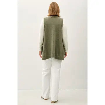 @Go To Extremes Plus Sage Oversize V Neck Sweater Vest