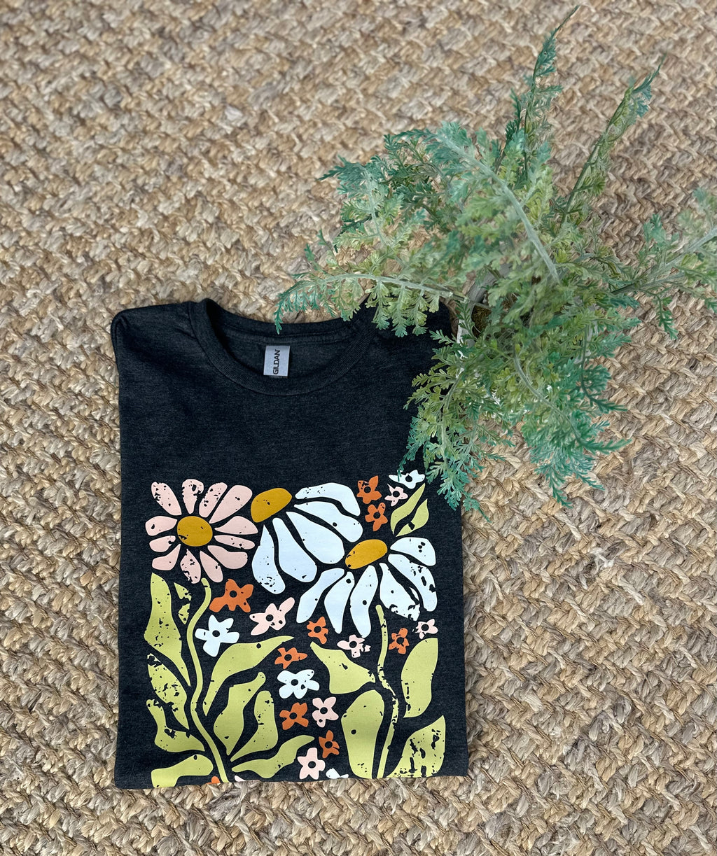 / Floral Distressed Plus Graphic Short Sleeve Tee