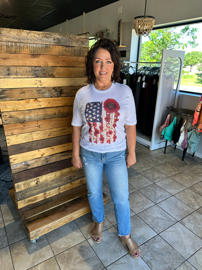USA Flag Floral Poppy Patriotic Plus Graphic Tee - Catching Fireflies Boutique