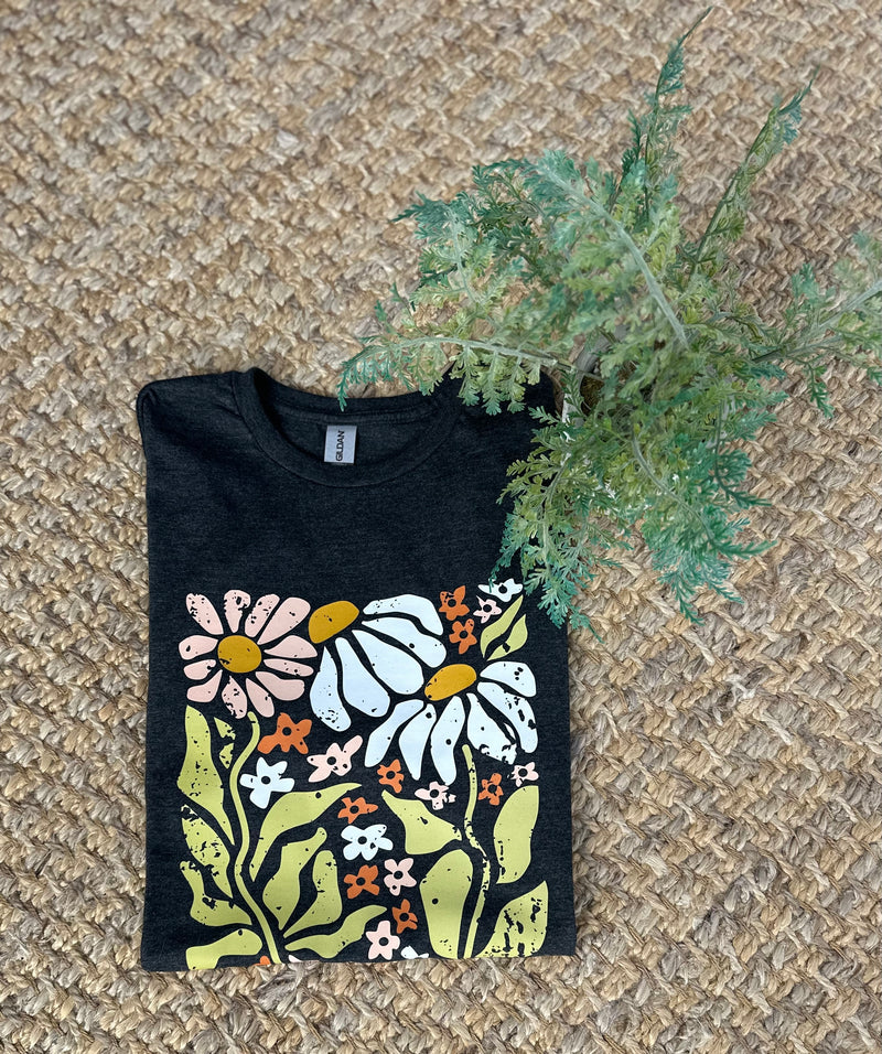 / Floral Distressed Graphic Short Sleeve Tee