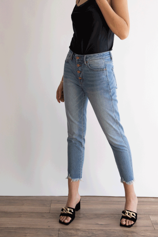 Kathryn High Rise Kan Can Mom Jeans - Catching Fireflies Boutique