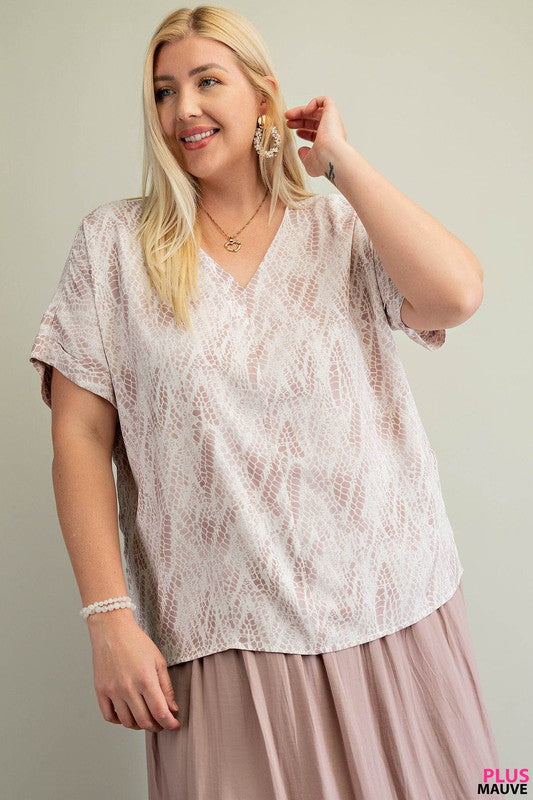 : Making A Moment Mauve Curvy Top - Catching Fireflies Boutique