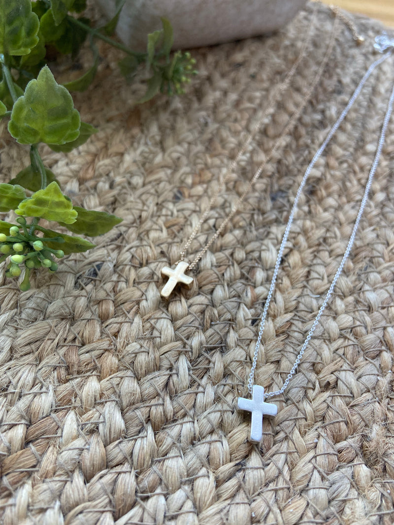Beautiful Cross On Chain Necklace - Catching Fireflies Boutique